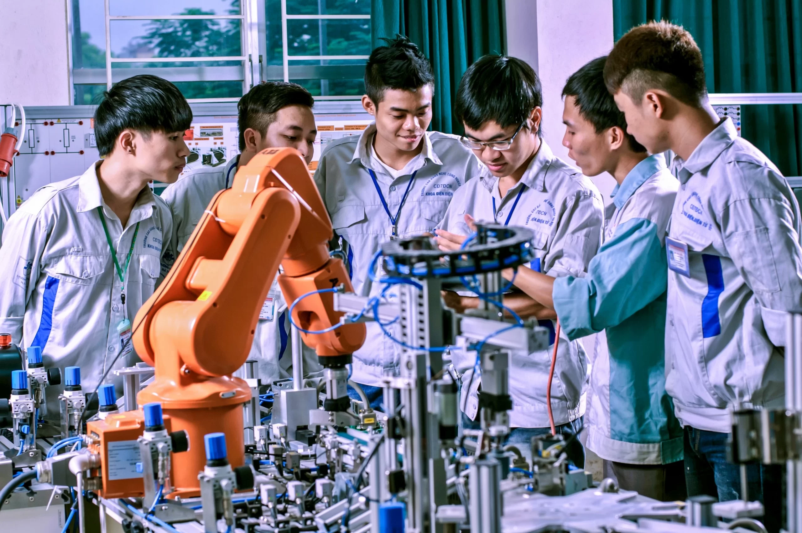 Thiết bị đào tạo điện - Điện tử ETEK GREEN
