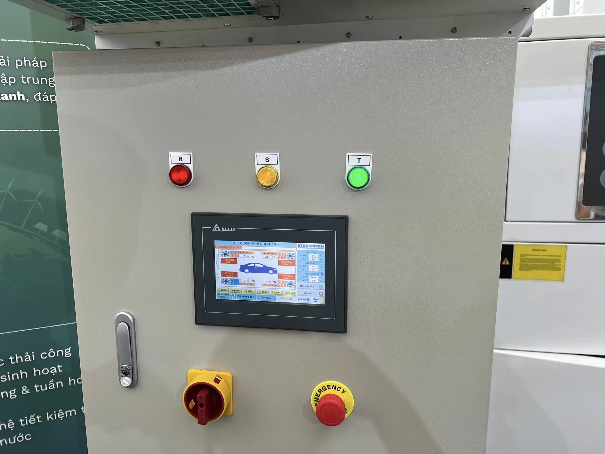 dây chuyền sơn công nghiệp sử dụng PLC IoT