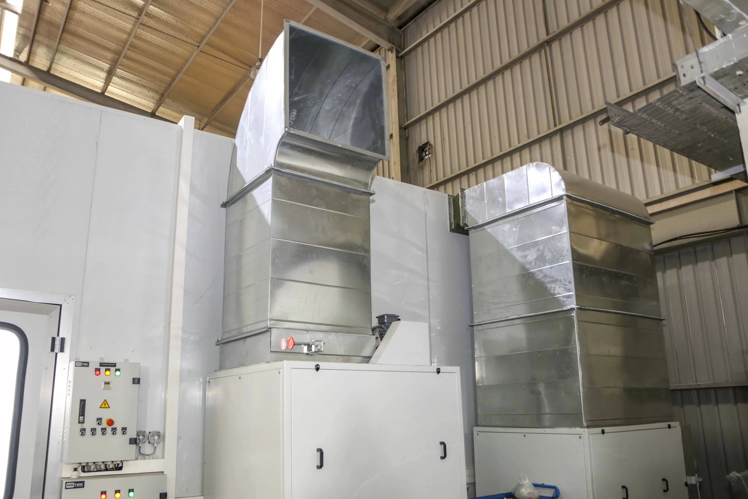 tiết kiệm năng lượng phòng sơn